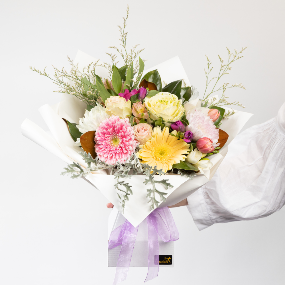 Pastel Bouquet in Water Filled Box - Edelweiss Flowers